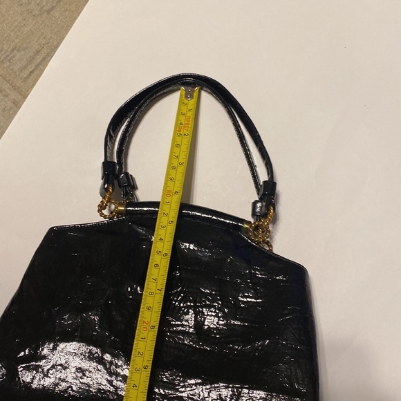 VINTAGE LADIES BLACK PATENT LEATHER MINI HANDBAG - Picture 12 of 14